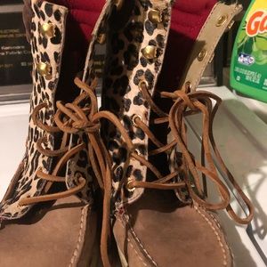 Sherry high top shoes